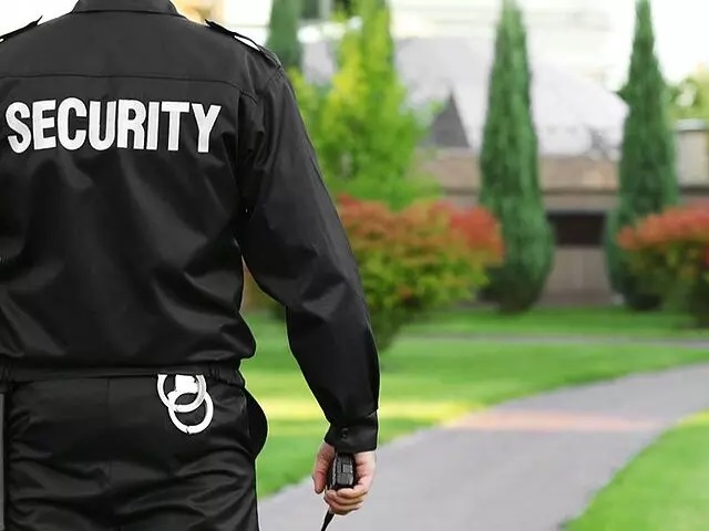 Guard-and-caretaker-for-villa-in-the-north